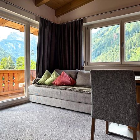 Harakiri Lodgings Und Apresski Mayrhofen Esterno foto