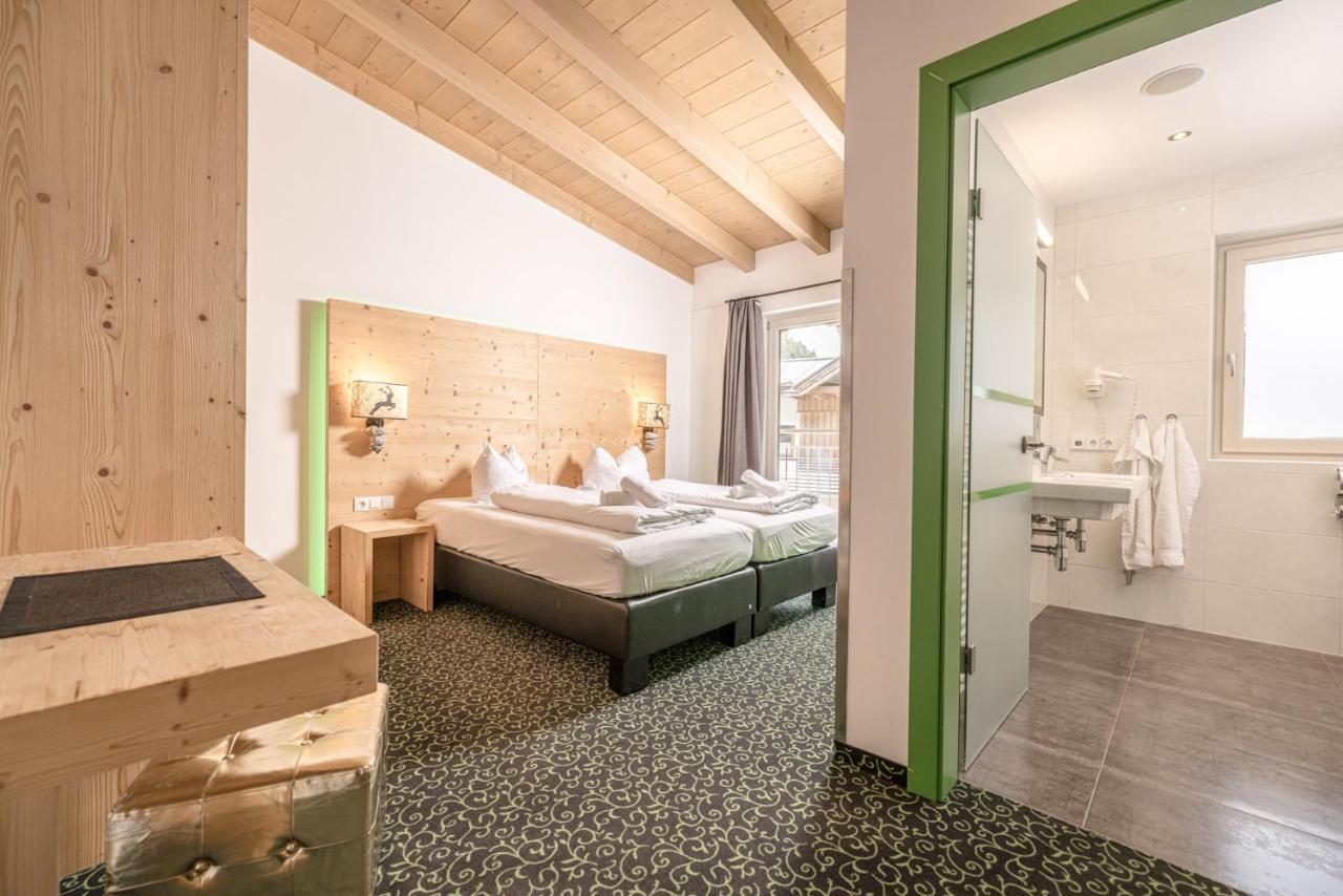 Harakiri Lodgings Und Apresski Mayrhofen Esterno foto