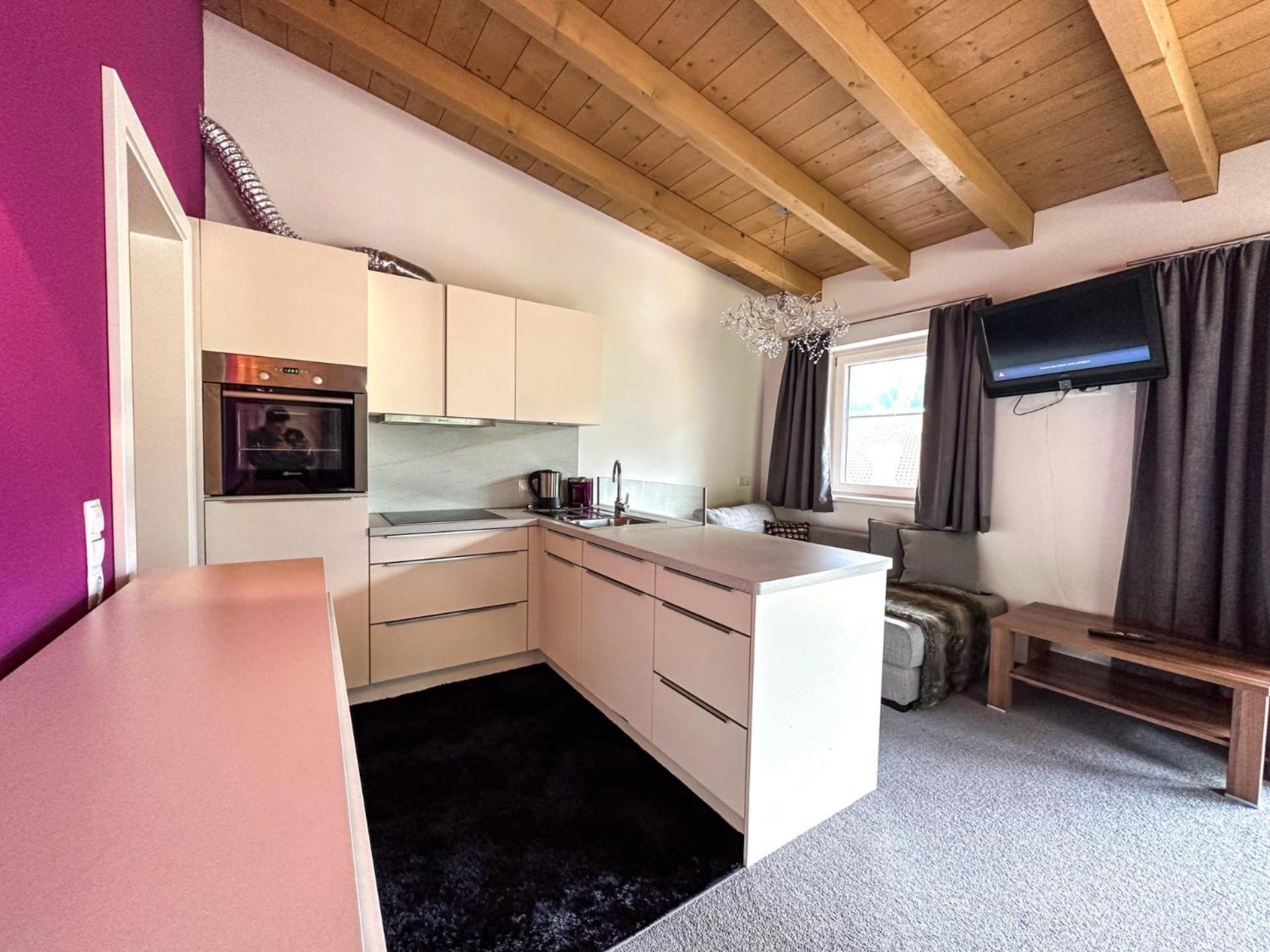 Harakiri Lodgings Und Apresski Mayrhofen Esterno foto